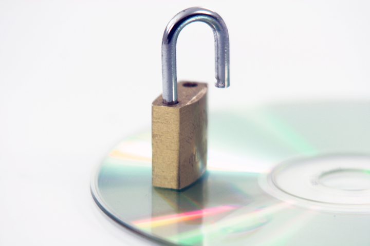 Protecting data image with dvd and lock